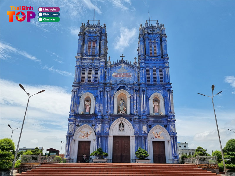 di-chuyen-den-nha-tho-bac-trach-thai-binh-thaibinhtoplist